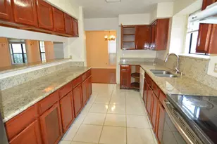 210 W Apollo Rd, Garland, TX 75040 - Photo 10