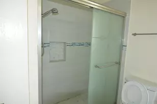 210 W Apollo Rd, Garland, TX 75040 - Photo 24