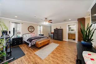 513 Patterson St, Bowie, TX 76230 - Photo 16