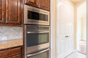 9101 Waters Ln, Rowlett, TX 75089 - Photo 14