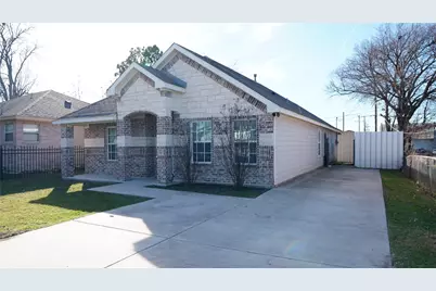 2836 Stuart Drive, Fort Worth, TX 76104 - Photo 2