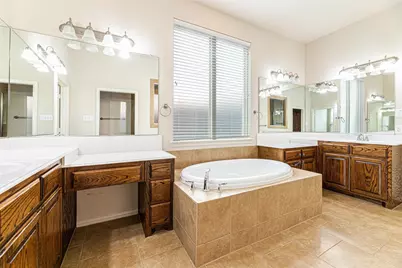 6305 Canyon Crest Drive, McKinney, TX 75071 - Photo 14