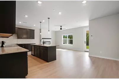 1614 Governors Boulevard, Heath, TX 75216 - Photo 10