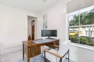 8120 Bromley Dr, Dallas, TX 75231 - Photo 24