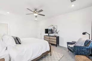 8120 Bromley Dr, Dallas, TX 75231 - Photo 18