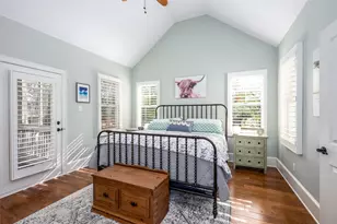 210 Oak St, McKinney, TX 75069 - Photo 14