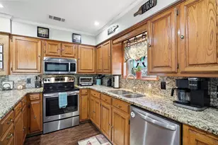 321 Hidden Valley Trail, Sherman, TX 75092 - Photo 4