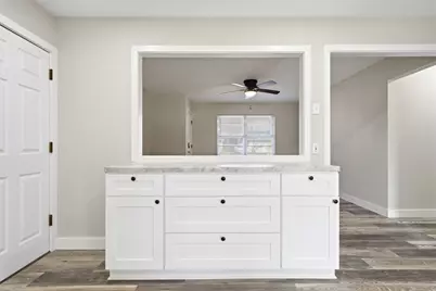 1008 Dossett Drive, Bellmead, TX 76705 - Photo 10