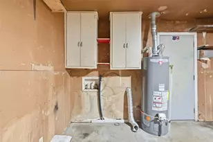 1008 Dossett Dr, Bellmead, TX 76705 - Photo 26