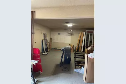 510 E Oak Street, West, TX 76691 - Photo 24