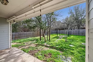 2914 San Gabriel Dr, Granbury, TX 76048 - Photo 30