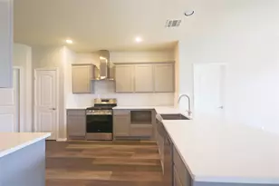 9717 Mulligan Dr, McKinney, TX 75072 - Photo 4