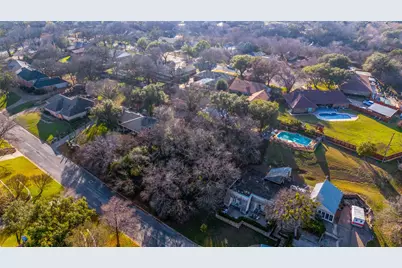 305 Cedar Creek Court, Fort Worth, TX 76103 - Photo 28