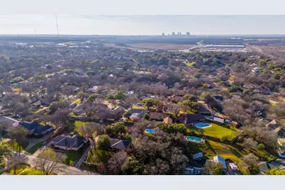 305 Cedar Creek Court, Fort Worth, TX 76103 - Photo 26