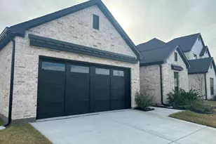 544 Oak Crk Dr, Lavon, TX 75166 - Photo 2