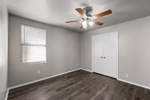 1021 Badger Run, Lancaster, TX 75134 - Photo 16