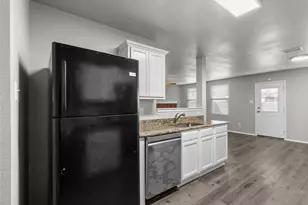 1021 Badger Run, Lancaster, TX 75134 - Photo 12