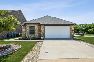 2405 La Costa Dr, Rowlett, TX 75088 - Photo 2