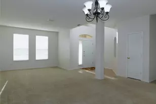 2701 Clark Dr, Corinth, TX 76210 - Photo 6