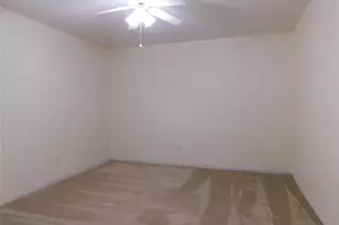 2701 Clark Dr, Corinth, TX 76210 - Photo 30