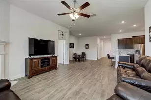 10924 Ranchera Dr, Aubrey, TX 76227 - Photo 6