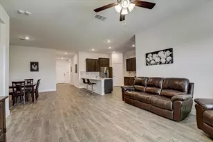 10924 Ranchera Dr, Aubrey, TX 76227 - Photo 4