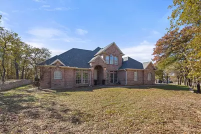 103 Iron Horse Court, Azle, TX 76020 - Photo 4