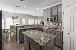 103 Iron Horse Ct, Azle, TX 76020 - Photo 14