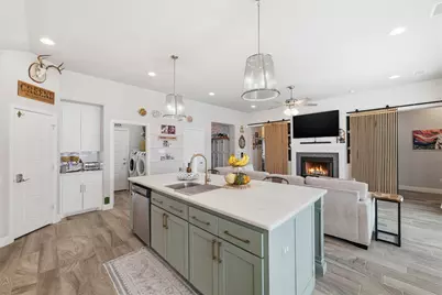 1436 Town Creek Circle, Weatherford, TX 76086 - Photo 14