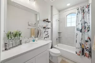 8301 Cotton Belt Ln, North Richland Hills, TX 76182 - Photo 18