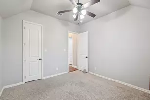 101 Maral Ln, Azle, TX 76020 - Photo 20