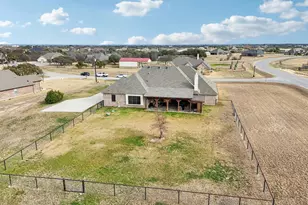 101 Maral Ln, Azle, TX 76020 - Photo 36