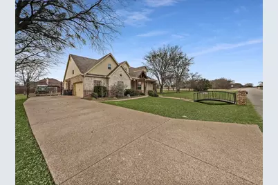 5618 Gebron Court, Fort Worth, TX 76126 - Photo 10