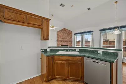 2105 Highwood Street, Mesquite, TX 75181 - Photo 14