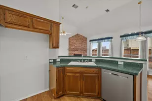 2105 Highwood St, Mesquite, TX 75181 - Photo 14