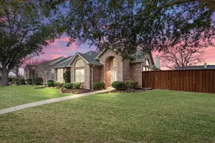 2105 Highwood St, Mesquite, TX 75181 - Photo 1