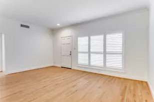 4405 Bellaire Dr S, Fort Worth, TX 76109 - Photo 2