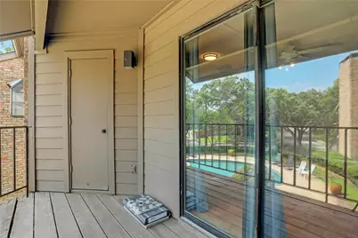 15221 Berry Trail #304, Dallas, TX 75248 - Photo 6