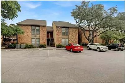 15221 Berry Trail #304, Dallas, TX 75248 - Photo 4