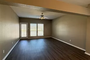 1213 Oakcrest Dr, Providence Village, TX 76227 - Photo 6