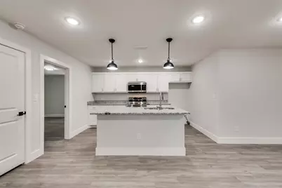 420 E 5th Street, Bonham, TX 75418 - Photo 4