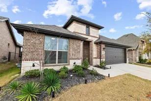 7737 Oakmeade St, Joshua, TX 76058 - Photo 2