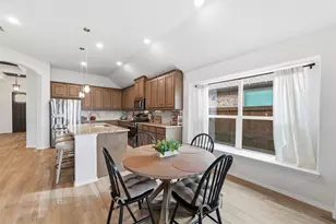 7737 Oakmeade St, Joshua, TX 76058 - Photo 18