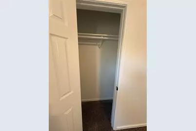 932 E Davis Avenue, Fort Worth, TX 76104 - Photo 8