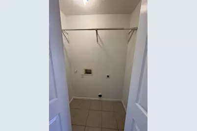 932 E Davis Avenue, Fort Worth, TX 76104 - Photo 16