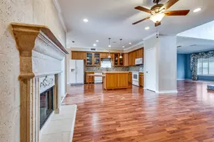 1400 Endicott Dr, Arlington, TX 76018 - Photo 4