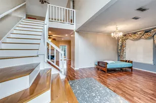 1400 Endicott Dr, Arlington, TX 76018 - Photo 2