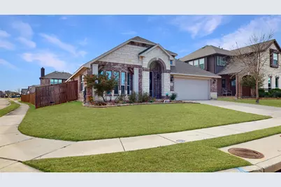 1119 Kettlewood Drive, Justin, TX 76247 - Photo 2