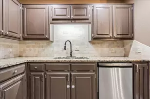 9508 Riviera Dr, Waco, TX 76712 - Photo 12