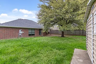 9508 Riviera Drive, Waco, TX 76712 - Photo 20